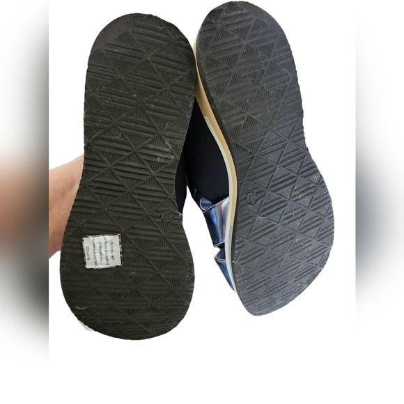 Flat Sundals Phillipe Model Paris light and cushioned metallic blue. Sz 37. New - Picture 4 of 8